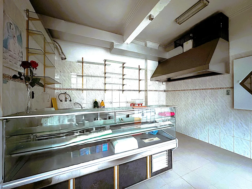 Store in Damaia de Cima | Amadora