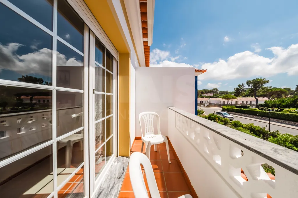 Apartamento T3 com vista mar, piscina e garagem — Praia D'El Rey Golf & Beach Resort