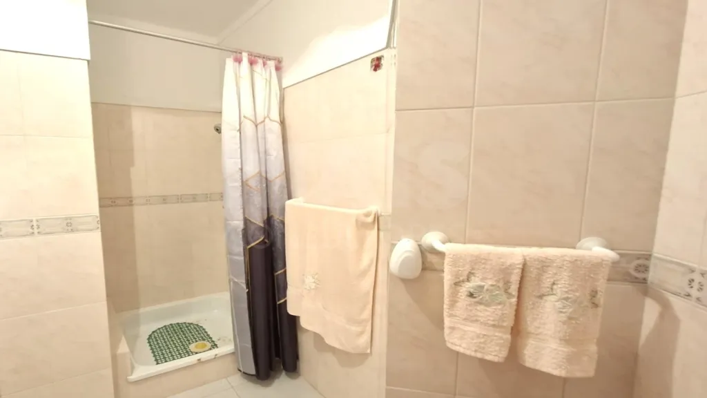 Apartamento T1+2 em Peniche
