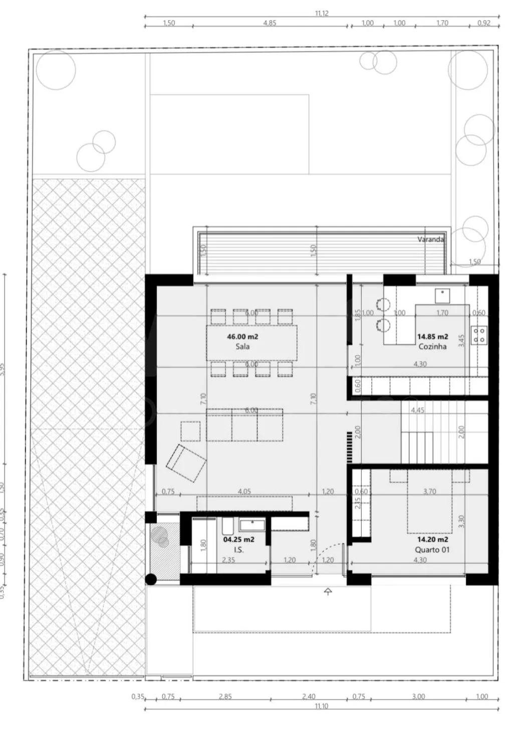 Moradia Geminada T4 + 1 com Piscina Famões