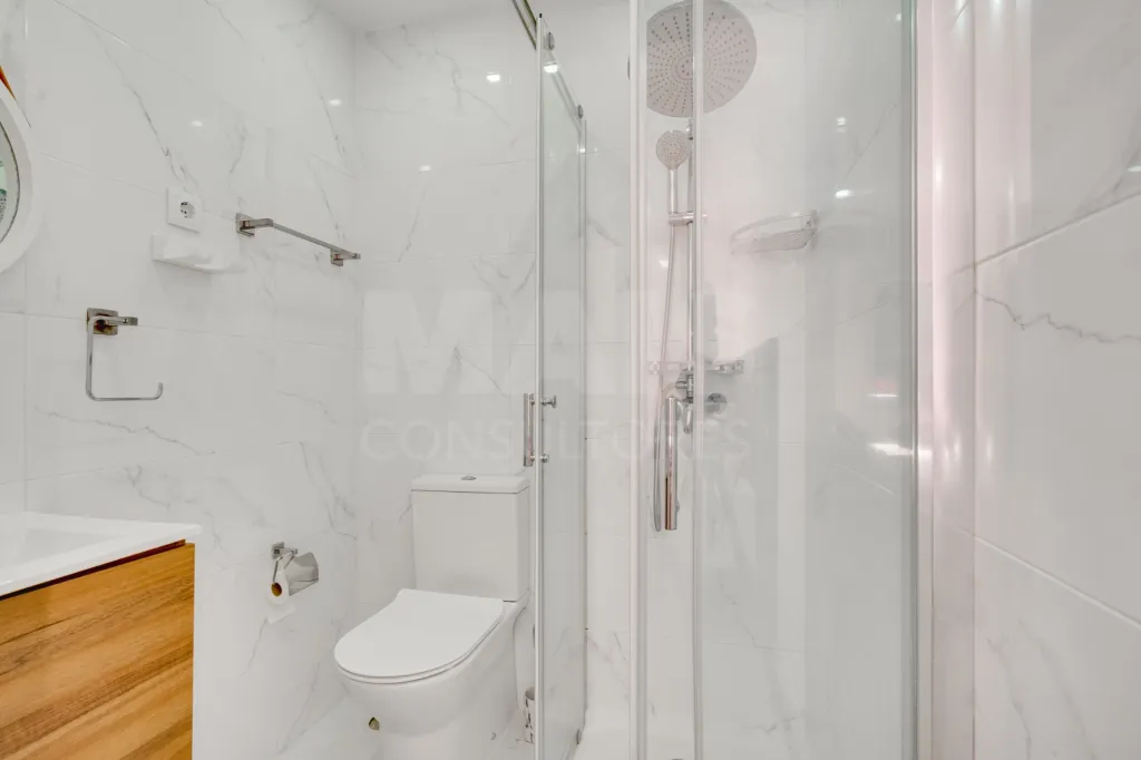Moradia T2 Remodelada em Queluz