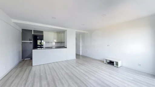 T2 com suite muito central em Odivelas