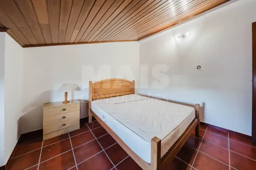 Moradia T3 com Logradouro