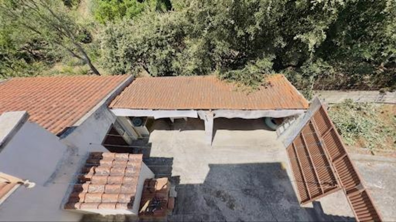 Moradia T5+1 Remodelada com Garagem, Anexo e Vista Panorâmica sobre o Campo -  Merendeiro - Lourinhã