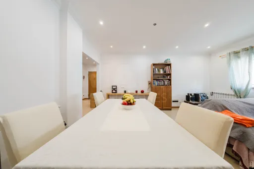 Apartamento T2 com terraço e garagem nas Caldas da Rainha