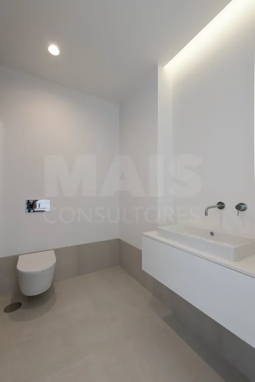 Moradia Térrea T2 com Logradouro e Estacionamento | Lourinhã