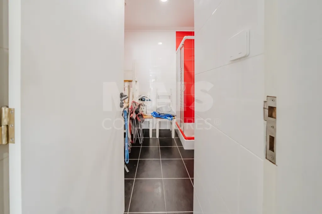 Investment property in downtown Peniche