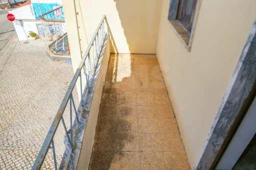 Moradia T2 em Vila Verde dos Francos