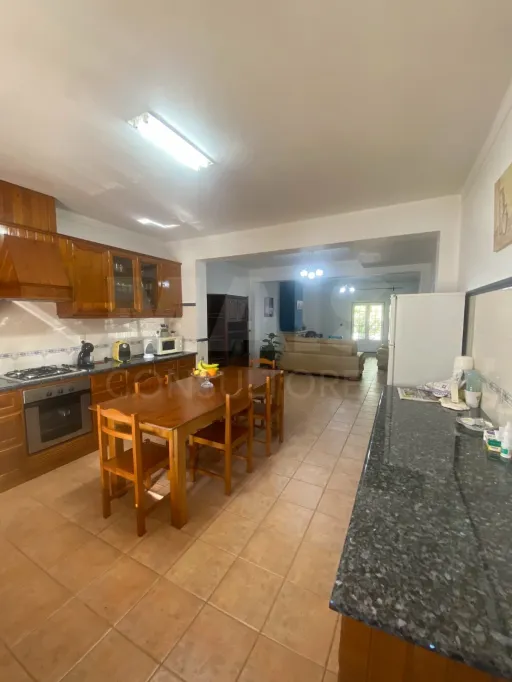 Moradia T2 Rio Maior Anteporta