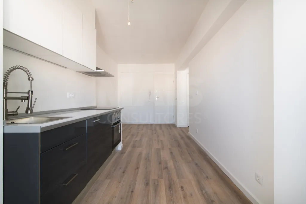 Apartamento T1 em Paço de Arcos