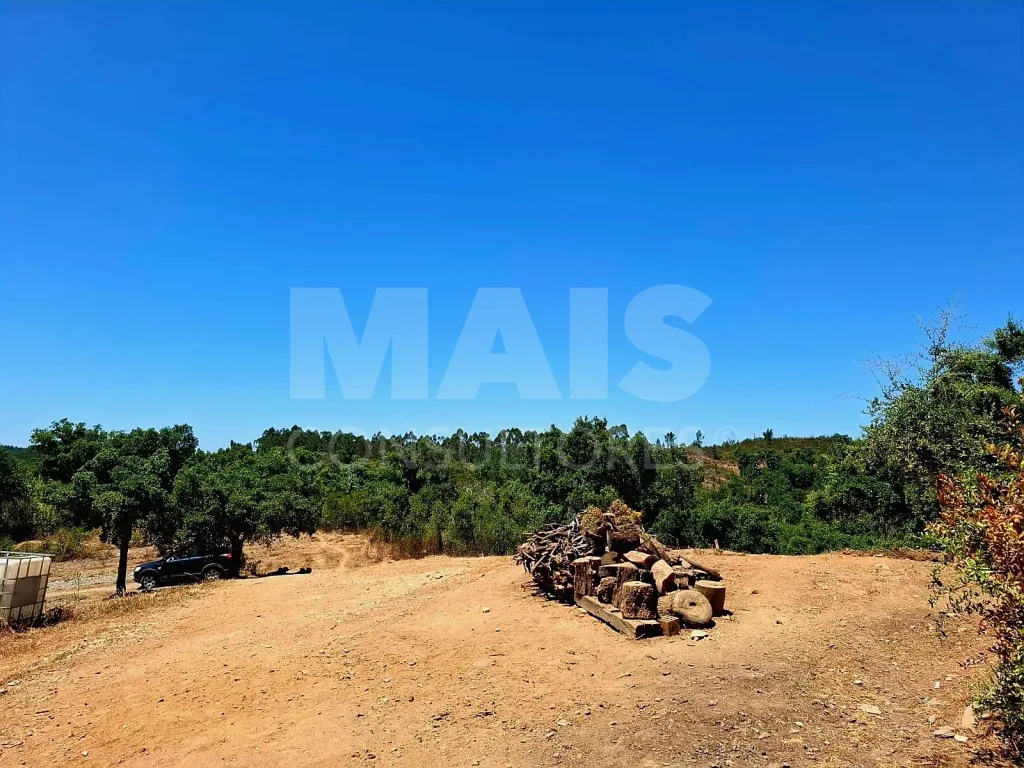 Herdade com 73,7 h em Relíquias, Odemira