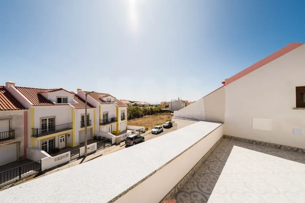 Moradia T4 Nova com Garagem e Classe Energética A+