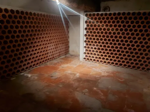 Casa Senhorial com Brazão em Coja- Arganil.