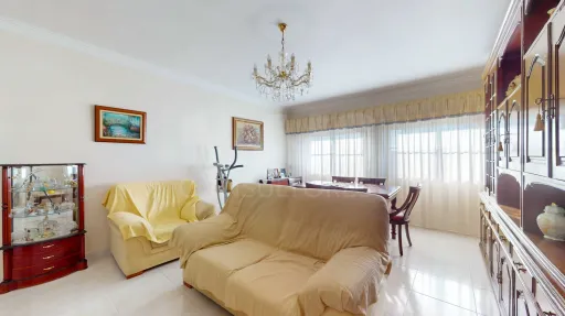 Apartamento T3 Prior Velho