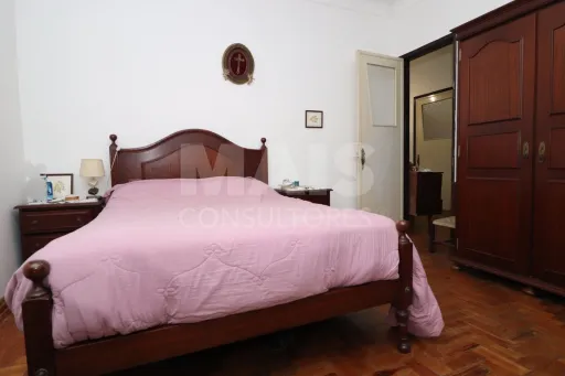 Moradia T3 Isolada com Sótão em Salvaterra de Magos