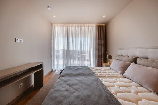 Moradia Geminada T3 Duplex – TownHouse