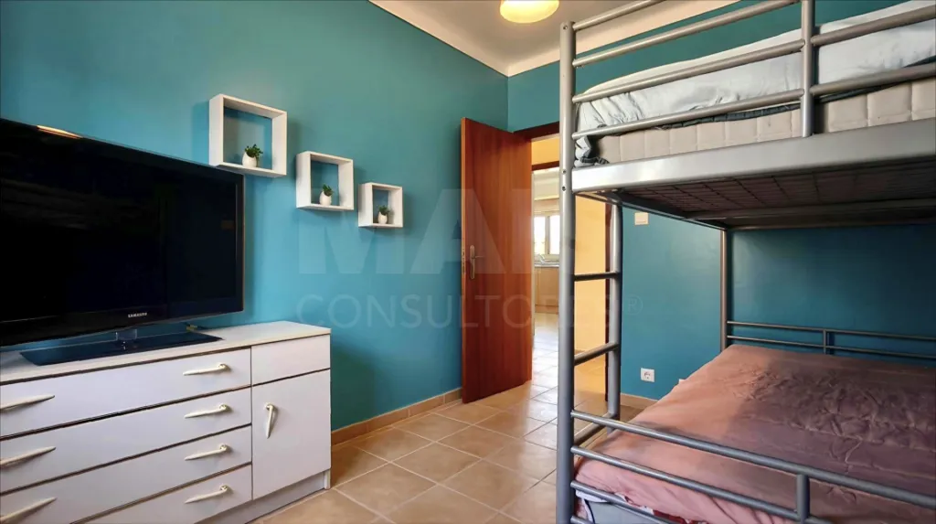 2-Bedroom + 1 Apartment in a Townhouse with a Terrace, Ocean View, Jacuzzi, and Parking!
