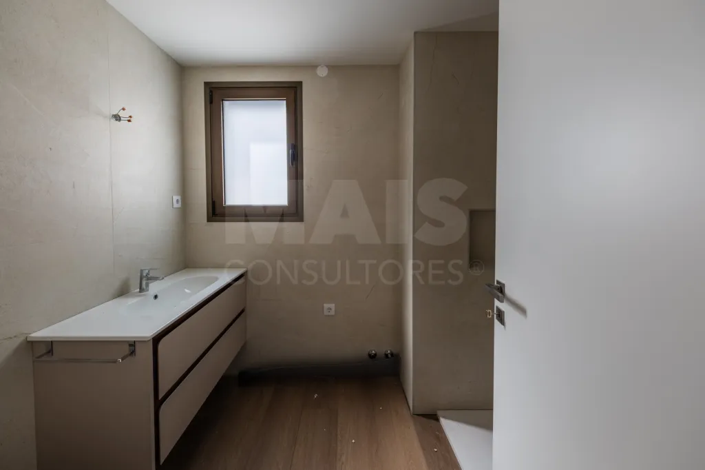 3-Bedroom House (3 Suites) with Pool and Garden - Salir do Porto