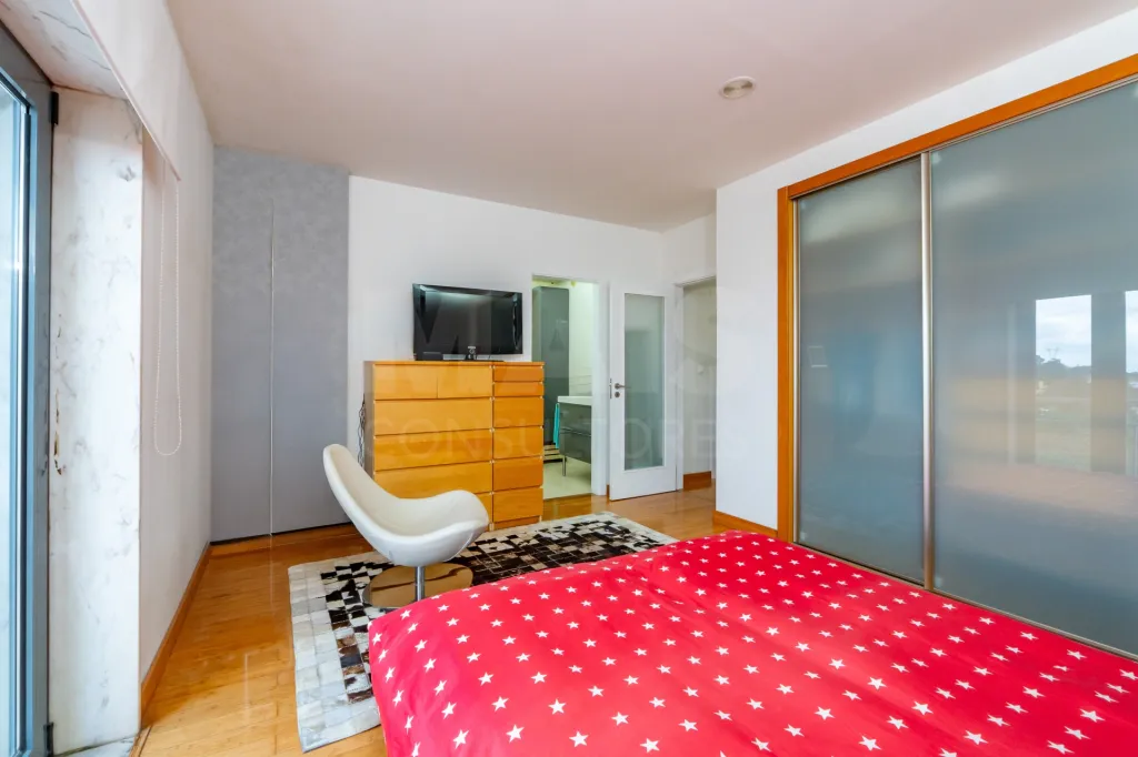 Moradia T3 com vista rio em Vila Franca de Xira