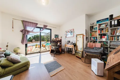 Propriedade com 7240m2 | Duas habitações | Piscina | Garagem | Anexos | Carvalhal, Bombarral
