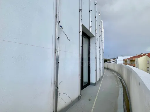 Exclusiva Penthouse Duplex T4 com Piscina Privada | Lourinhã