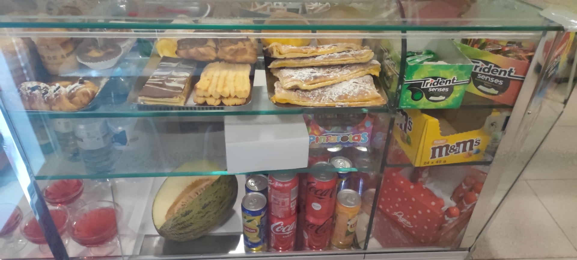 Café Pastelaria Central em Sacavém