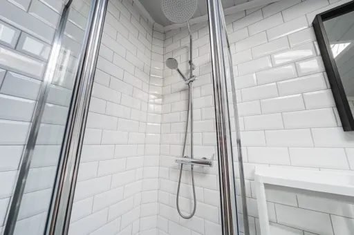 Apartamento T2 com Sótão e Varanda junto à Praia do Baleal