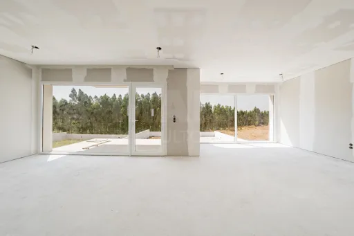 3+1 Bedroom House with Pool and Garage, Caldas da Rainha