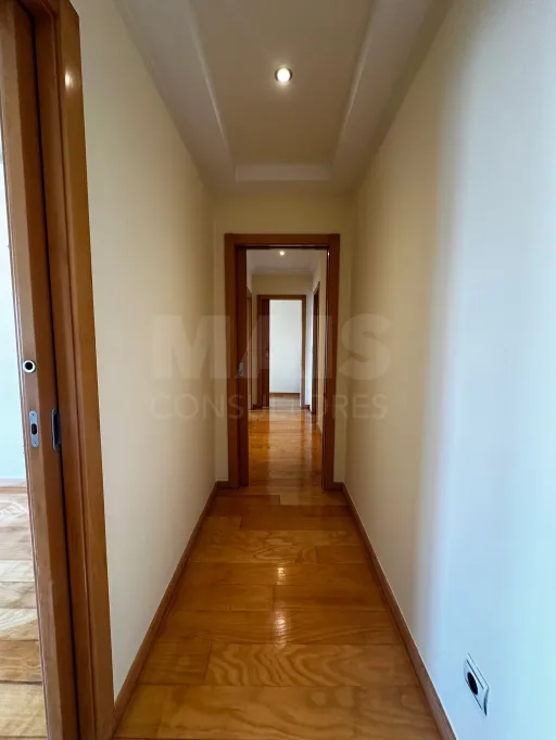 T2 – Alto de Algés | Vista Rio, Zona Premium