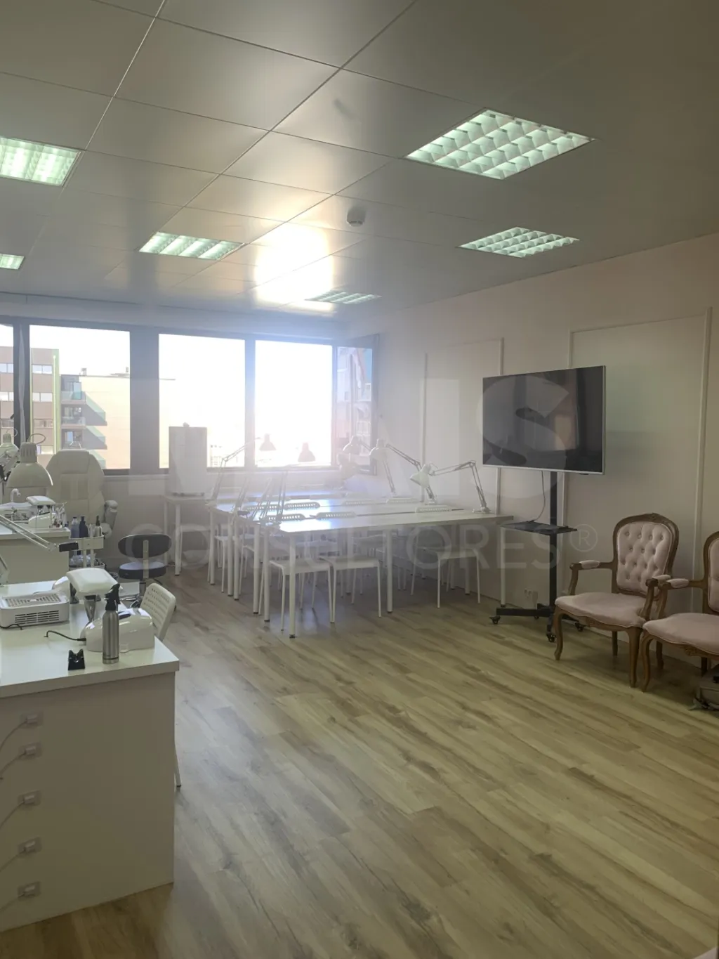 Escritório em Campo Pequeno