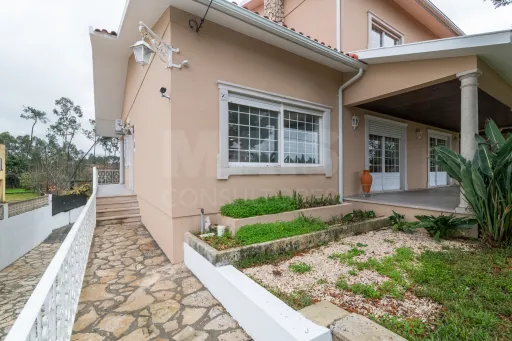 Moradia T5 Pombal Meirinhas Leiria