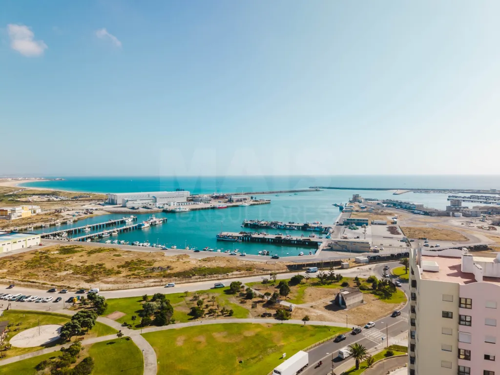 Vista Mar de Sonho | Apartamento T3 com 160 m² e Garagem em Peniche