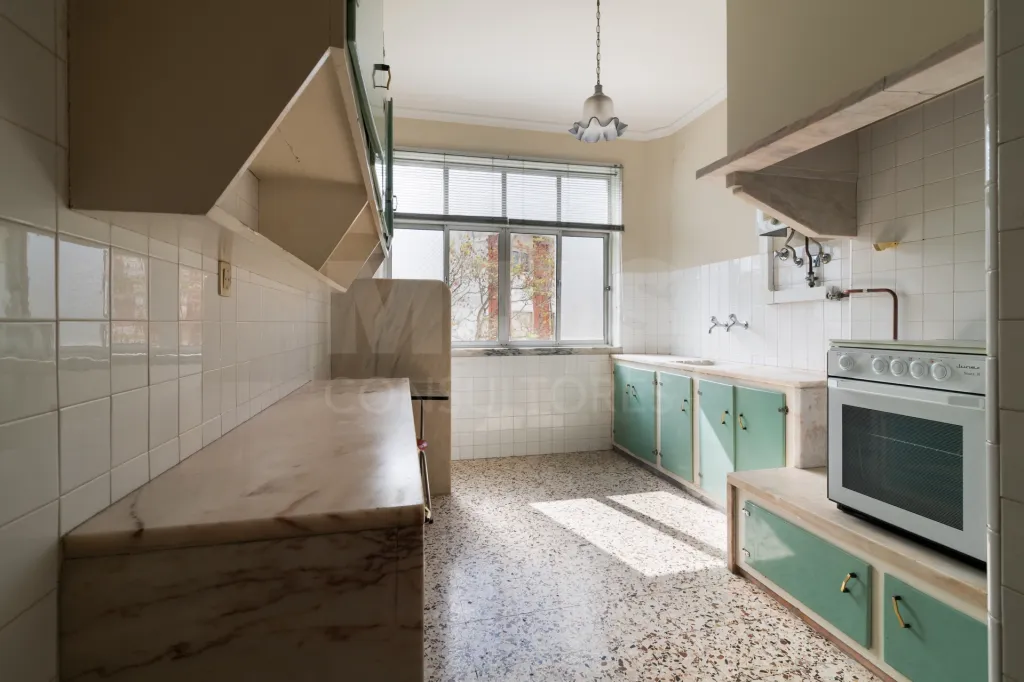 Apartamento T4  em paço de Arcos