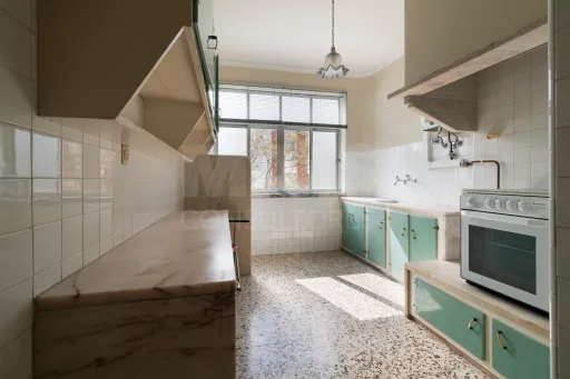 Apartamento T4  em paço de Arcos