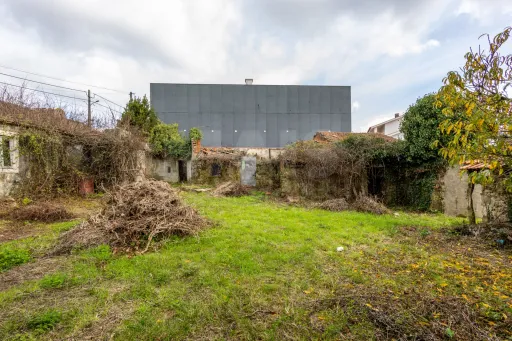 Moradia Térrea para Reabilitar com Terreno, Vista Mar e Vista Sítio da Nazaré – Bárrio, Alcobaça