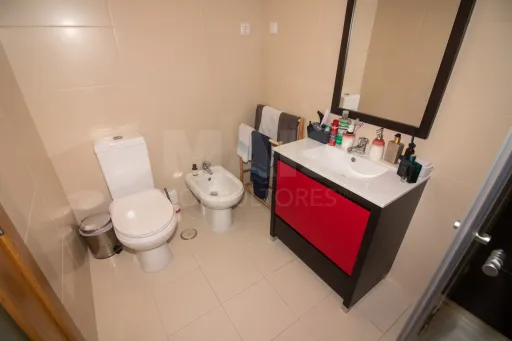 Apartamento T2 Moderno com Garagem | A-da-Beja, Amadora