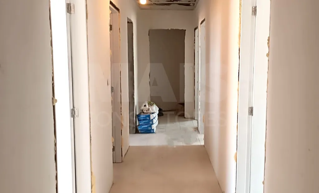 Apartamento T2 1º Andar Remodelado em Benavente