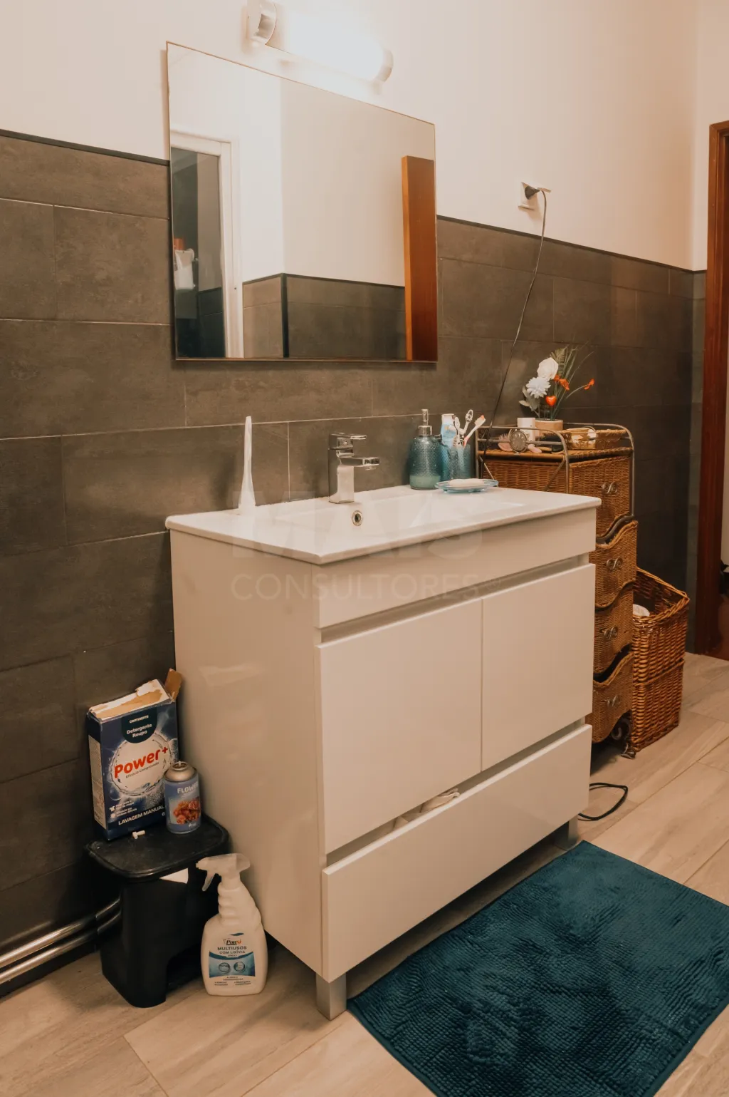 Apartamento T2 com Sótão, T1 na Cave e Potencial de Rentabilidade