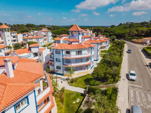 Apartamento T3 com vista mar, piscina e garagem — Praia D'El Rey Golf & Beach Resort