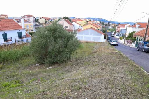 Lote Urbano na Apelação para Moradia.