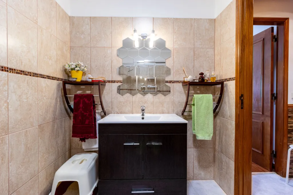 Apartamento T2 Av. de Fitares - Rinchoa - Rio de Mouro -Sintra