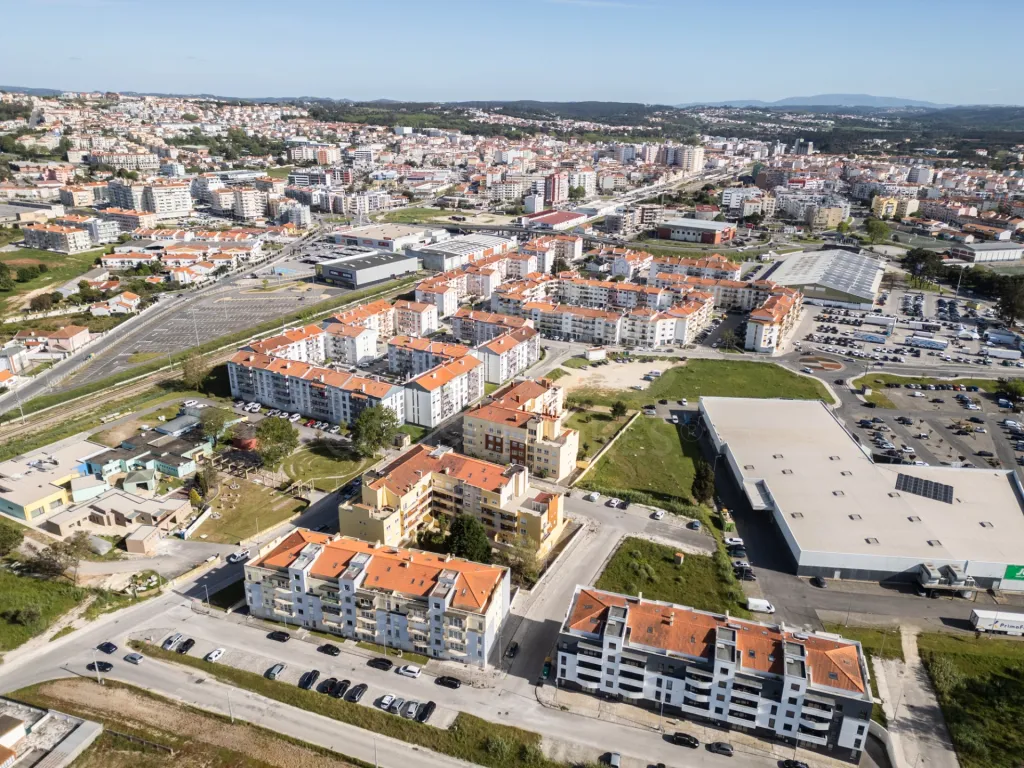 Apartamento T2 com garagem