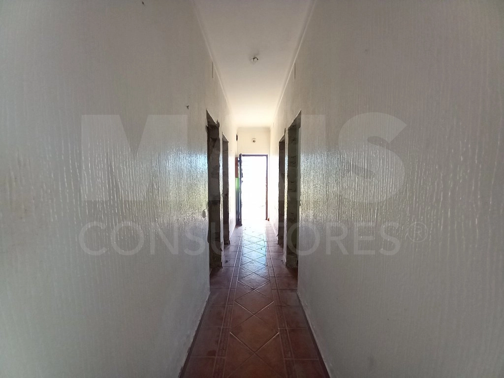 Moradia Bi Familiar com entradas independentes