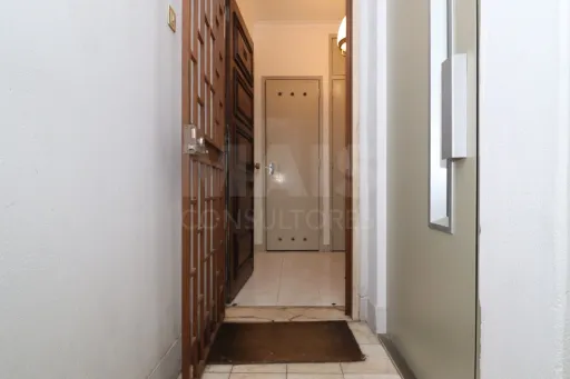 Apartamento T2 no Lumiar a 5 minutos do Metro