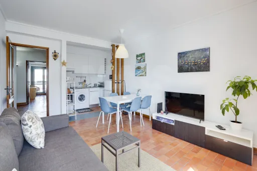 Apartamento T2 SESIMBRA | 300mt praia