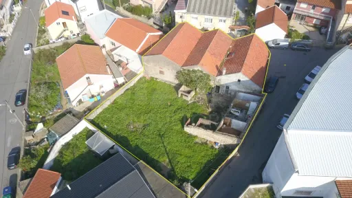 Moradia  com PIP Aprovado |  a 2 min das Praias da Lourinhã