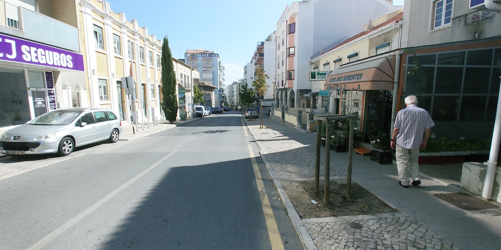 Loja em Almada