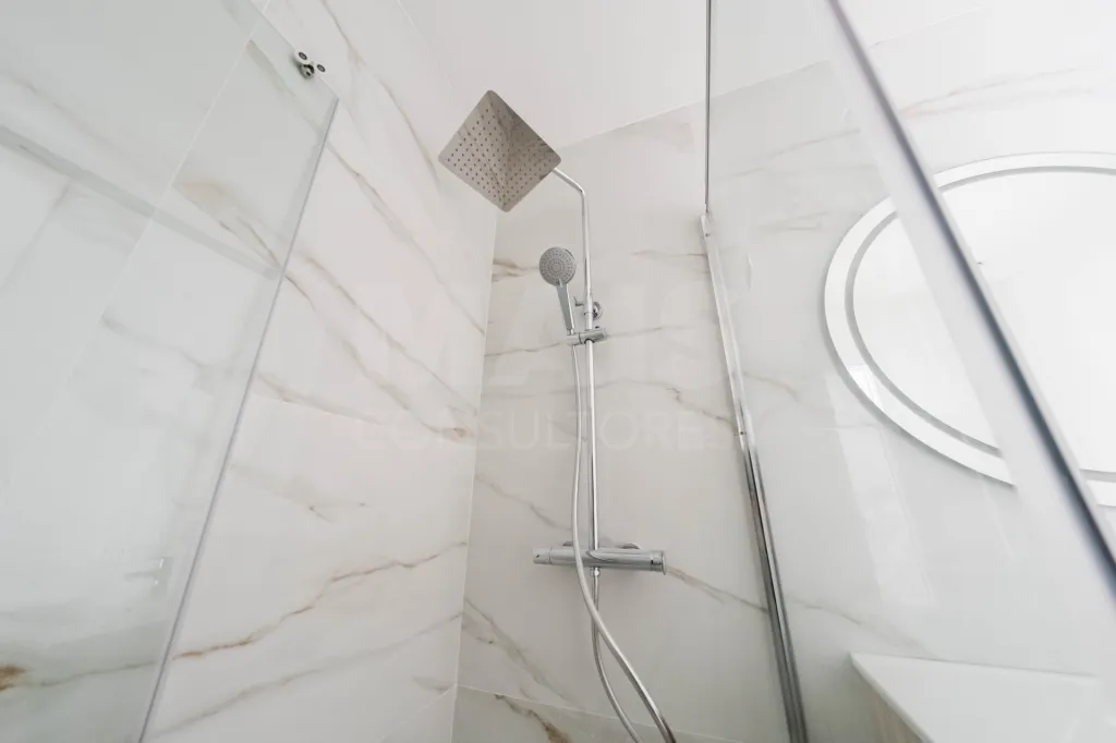 Exclusiva Moradia T4 Moderna com Conforto e Elegância Perto das Praias de Peniche