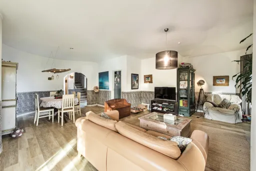 Moradia Exclusiva no Algarve – O Refúgio Perfeito para Viver ou Investir