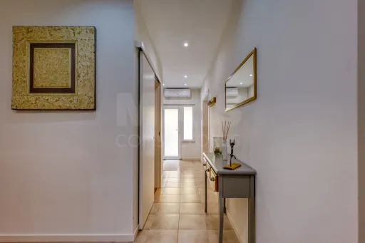 Moradia T3 Remodelada, Pronta a Habitar, com Ginásio, Anexo e Jardim
